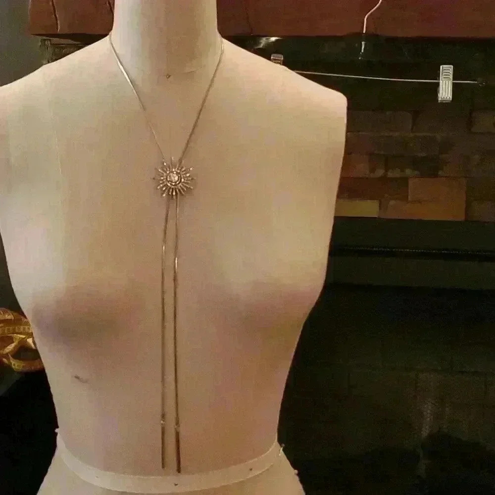 Starburst adjustable necklace